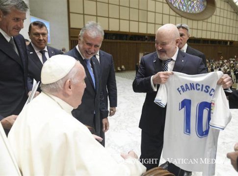 Torres destaca la «emotividad» de la audiencia del papa al CD Tenerife y agradece su empatía con La Palma