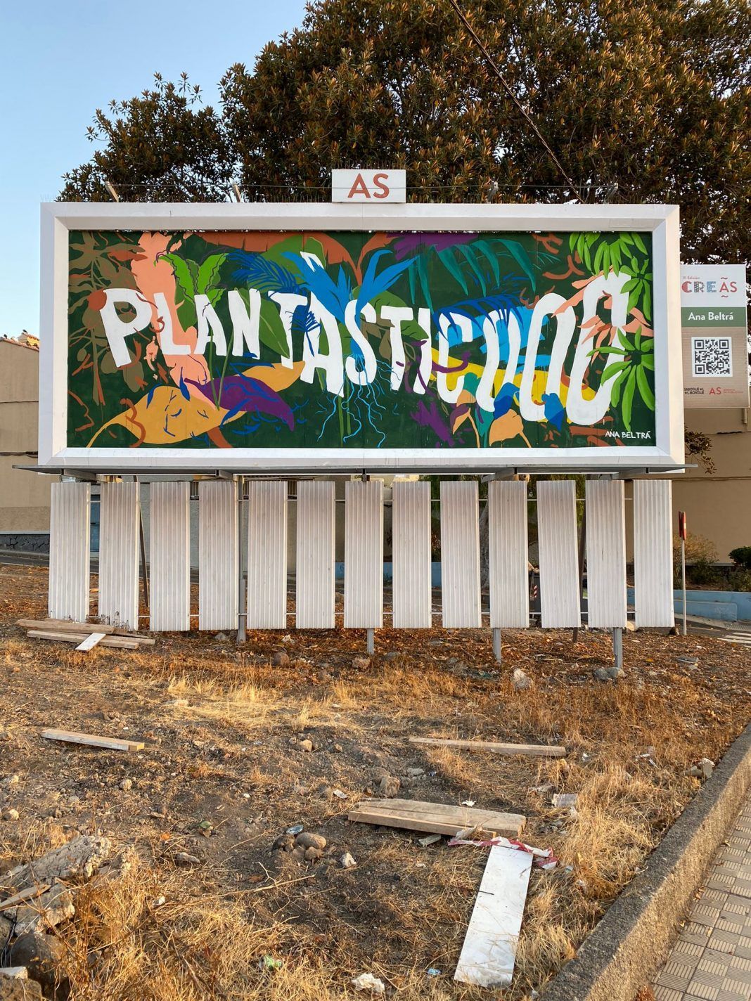 La III edición de CREAS vuelve a llevar el arte urbano a las vallas publicitarias