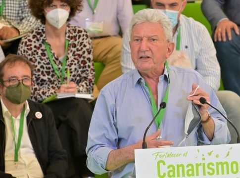 NC insiste a Sánchez para que considere una bonificación del 100% al transporte insular integrado de Canarias