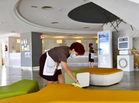 Los hoteles de Canarias, con niveles de empleo previos a la pandemia