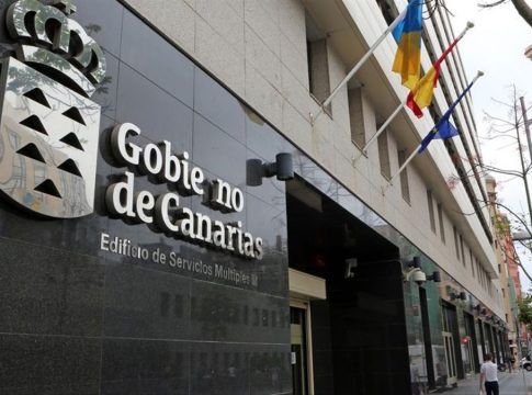El Gobierno canario convoca ayudas para contratar a jóvenes sin experiencia laboral