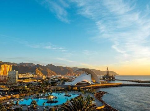 Canarias se promociona en las principales ciudades españolas como uno de los mejores destinos para hacer negocio en España y en Europa
