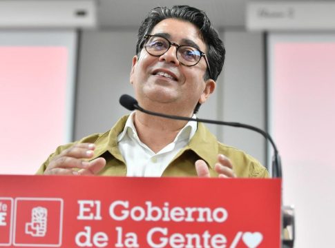 El PSOE de Tenerife respalda a Pedro Martín para que repita como candidato a la presidencia insular