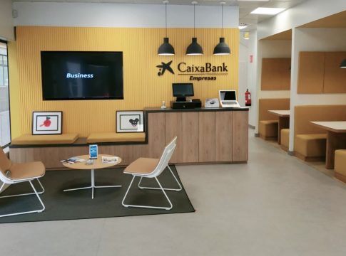 CaixaBank concede 473 millones de euros a las empresas de Canarias durante el primer semestre de 2022