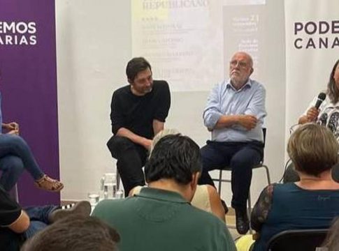 Podemos aboga por un movimiento transversal entra partidos que avance hacia la instauración de la república