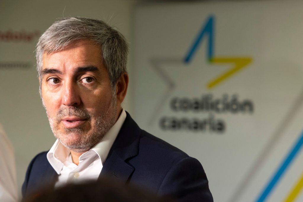 Clavijo presenta “un proyecto que pone a las Islas por encima de intereses partidistas” 