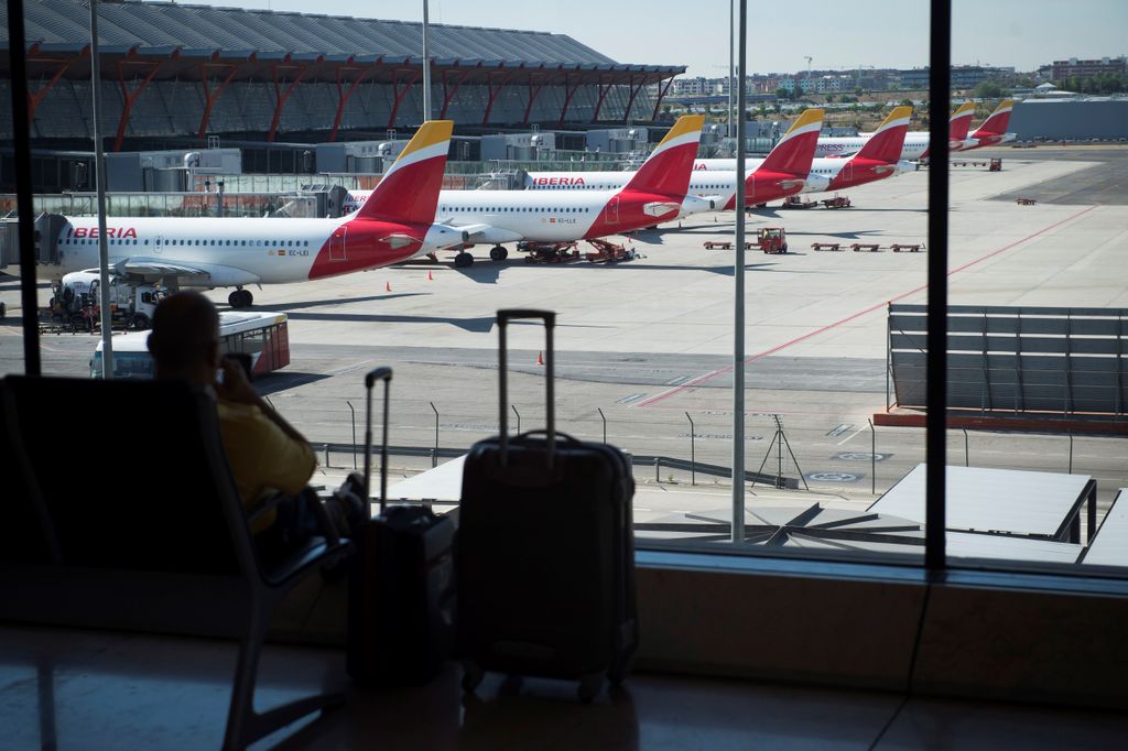 Las medidas fiscales y medioambientales al sector aéreo harán perder 11 millones de turistas 