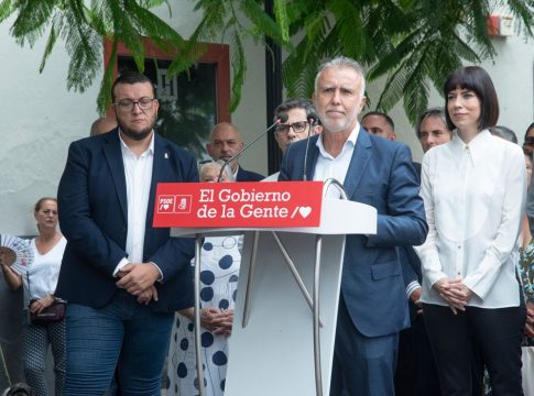 Pablo Rodríguez acusa a Torres de dar un mitin en el aniversario de la erupción 