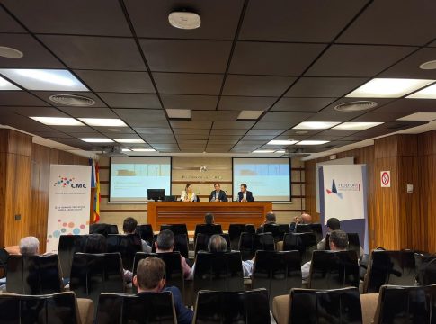 <strong>Iberdrola se reúne con los socios del Clúster Marítimo de Canarias y Fedeport</strong>