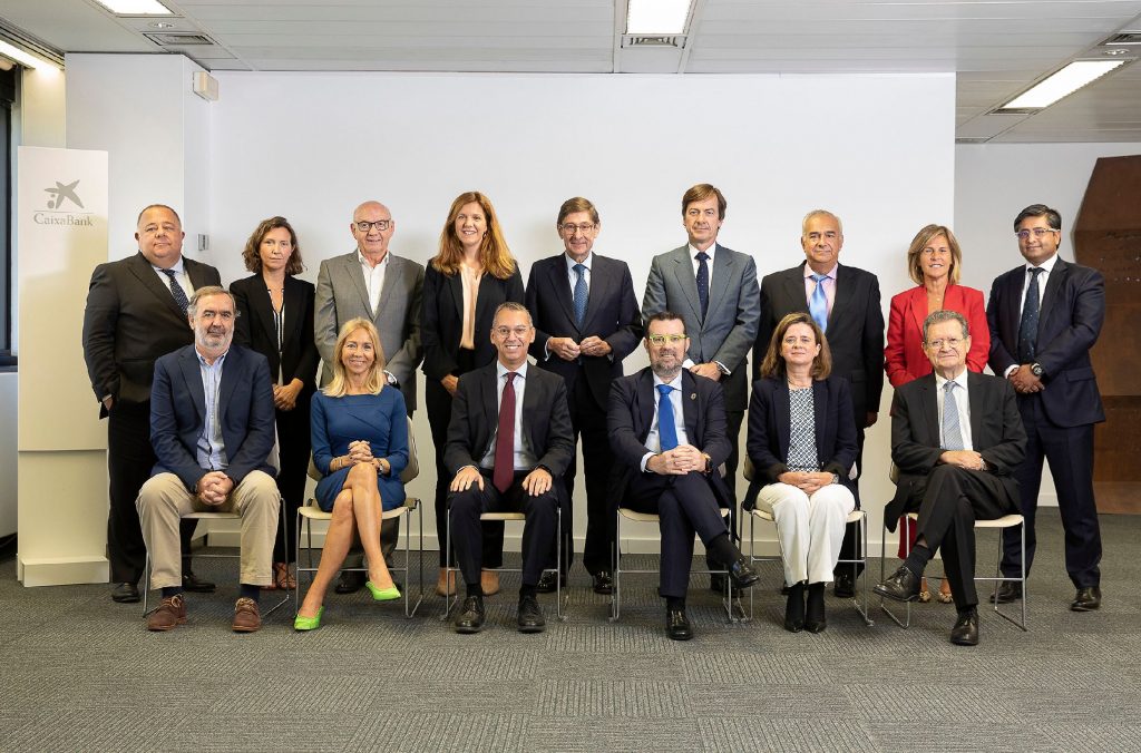 Goirigolzarri traslada al Comité Consultivo de accionistas de CaixaBank las fortalezas de la entidad para afrontar los retos del sector