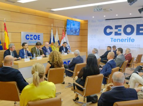 <strong>El PP ofrece bajar los impuestos en Canarias </strong>