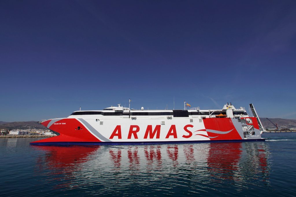 <strong>El catamarán “Volcán de Teno” se reincorpora a la línea entre San Sebastián de La Gomera y Los Cristianos</strong>