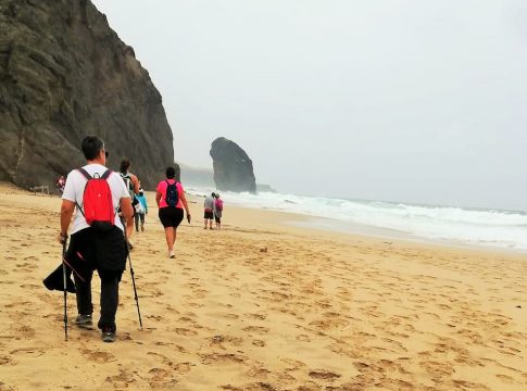 Las rutas de senderismo de Antigua recorren espectaculares paisajes y rincones de la isla