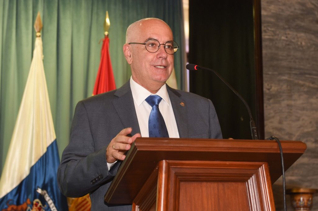 FEPECO advierte que las obras públicas se pararán en Canarias por la falta de revisión de precios