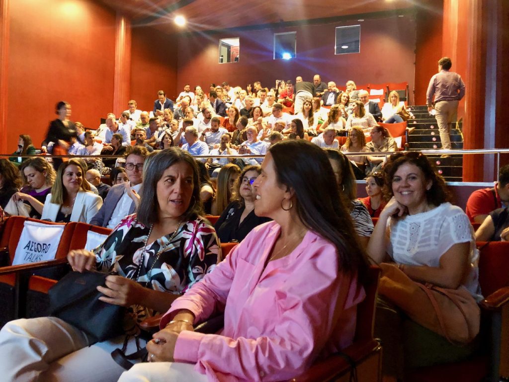 <strong>Apuesta en Gran Canaria por la humanización de las relaciones en el trabajo en una jornada organizada por AEGORO y la consultora Urbiola</strong>