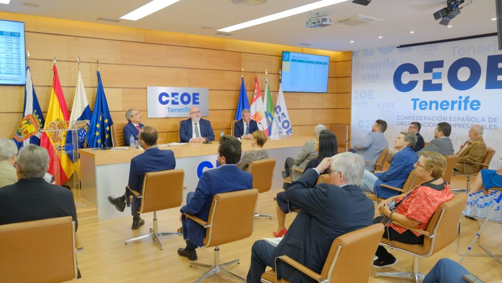<strong>La gestión de las inversiones, una de las prioridades de los empresarios de cara a los presupuestos de Canarias 2023.</strong>