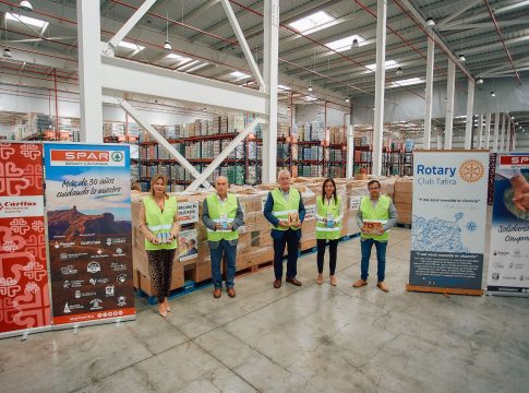 SPAR Gran Canaria y  Rotary Club recogen más de  9.000 Kilos de ‘Desayunos Solidarios’ para los comedores sociales de Cáritas