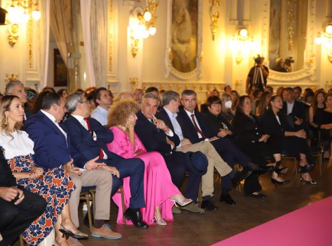 Charter 100 Gran Canaria premia la defensa de mujeres vulnerables y el compromiso por la igualdad