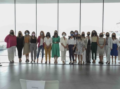 El Puerto reconoce la labor de las mujeres en el entorno portuario