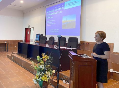 Rosa Aguilar destaca la apuesta de la Cátedra Fundación Cepsa-ULL por dar visibilidad a las mujeres que cambian el mundo  <a></a>