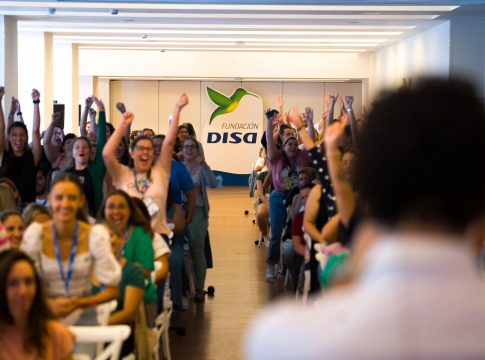 Las Escuelas Creativas de la Fundación DISA reúnen a 300 docentes de Canarias