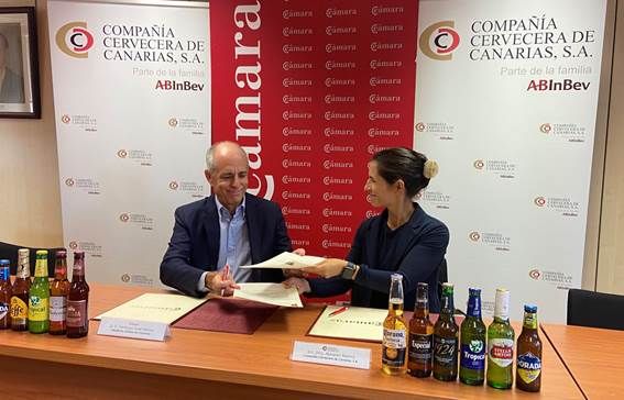 <strong>La Cámara y Compañía Cervecera de Canarias renuevan su apuesta por llevar la excelencia al servicio en la hostelería</strong>