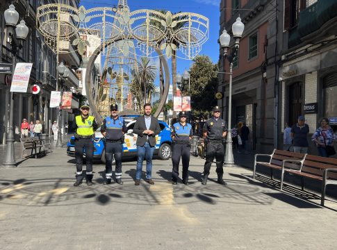 La Policía Local de Las Palmas de Gran Canaria pone en marcha un dispositivo especial para garantizar la seguridad y la convivencia en Navidad