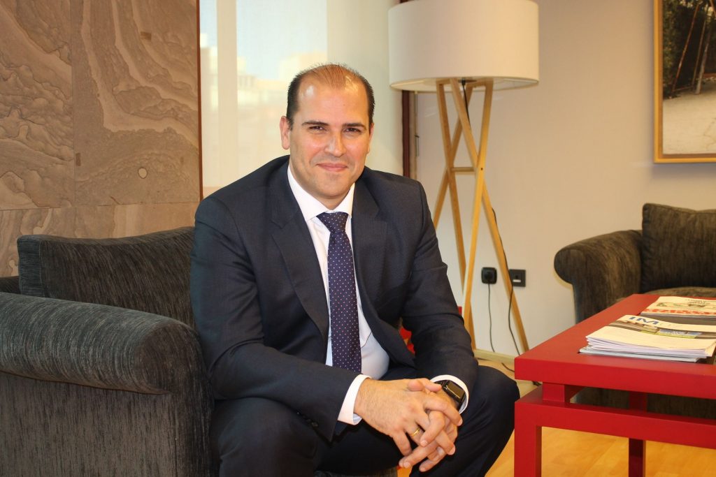 <strong><em>Manuel Afonso Salazar, nuevo director territorial de CaixaBank en Canarias</em></strong>