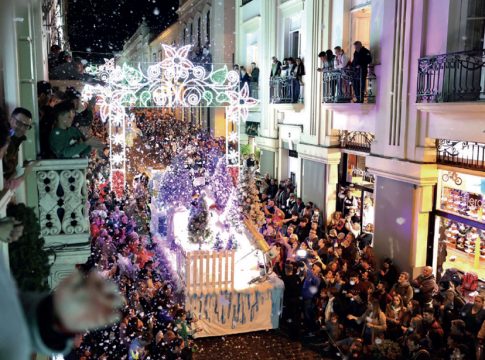 Más de 25.000 personas disfrutaron de la espectacular cabalgata de Reyes en La Orotava