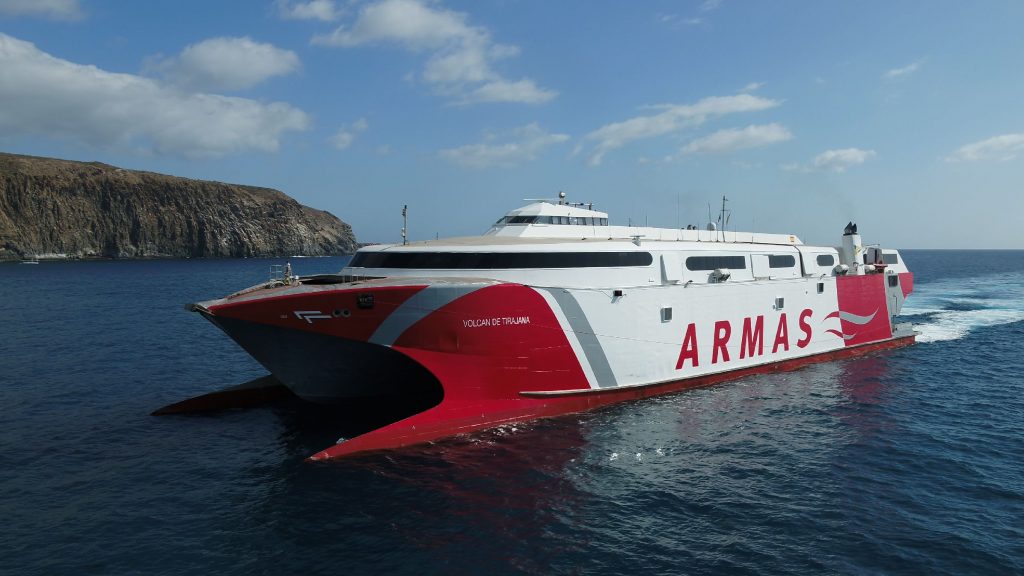 <strong>El <em>fast ferry</em> “Villa de Agaete” sustituirá la varada del “Volcán de Tirajana”</strong>