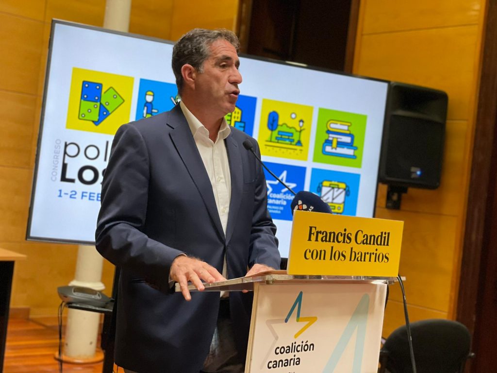 Francis Candil presenta el "I Congreso de Política para los barrios" de Las Palmas de Gran Canaria