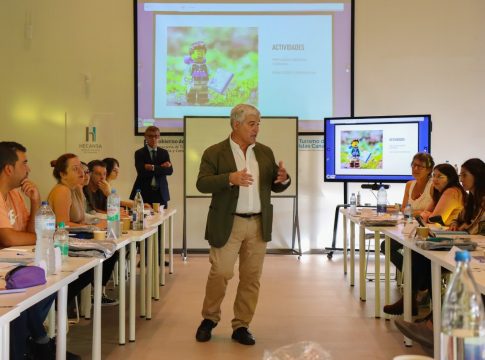 Hecansa pone en marcha un programa de formación en turismo marinero y de pesca para desempleados