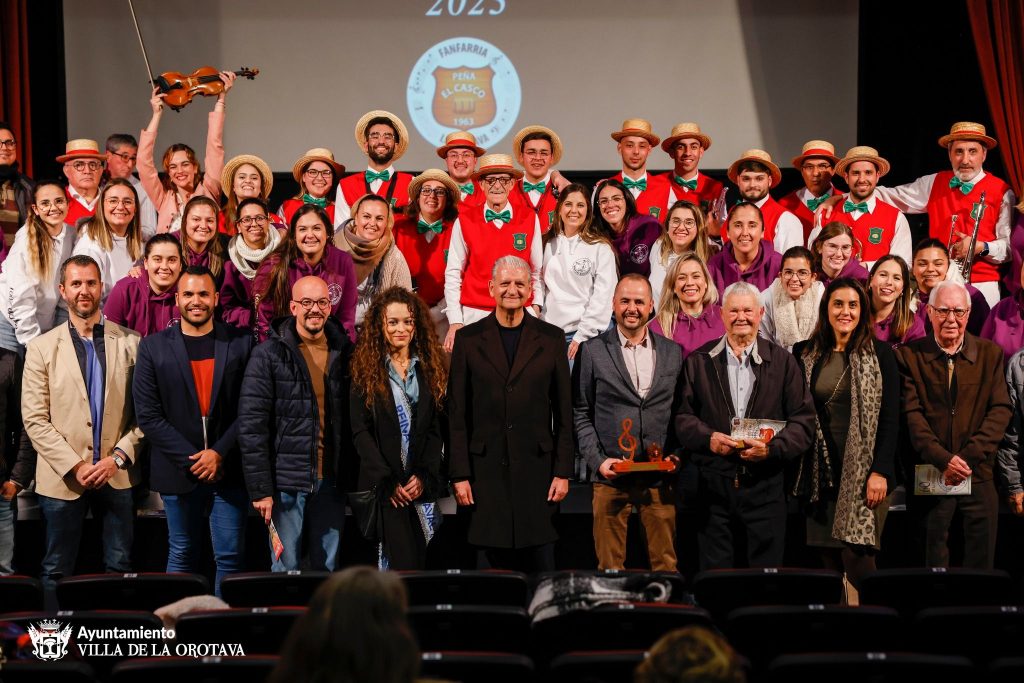 Homenaje a la Fanfarria Peña  El Casco