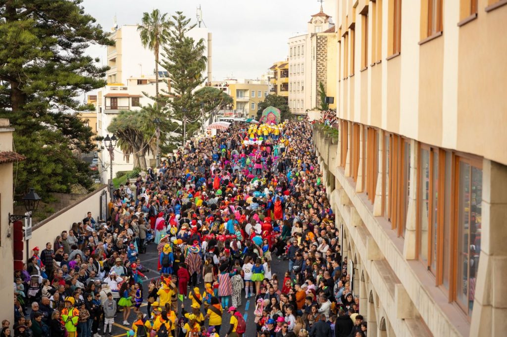 <strong>Más de 20.000 personas disfrutaron del Coso Apoteósico en La Orotava</strong>
