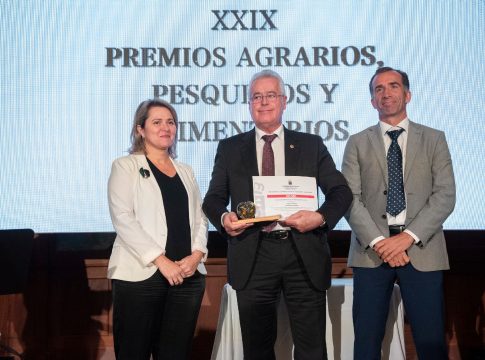 El Gobierno de Canarias premia el compromiso de SPAR Gran Canaria con el sector primario