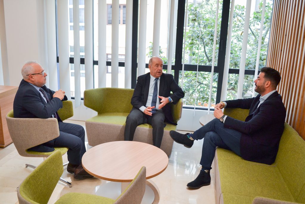 <strong>AJE y la Confederación Canaria de Empresarios se reúnen para estrechar vínculos entre ambas entidades</strong>