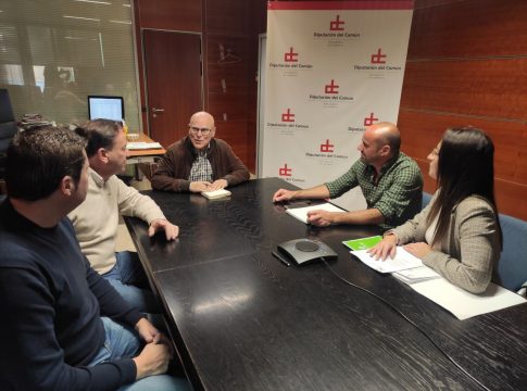 <strong>Asinelte pide al Diputado del Común que defienda el sector eléctrico</strong>