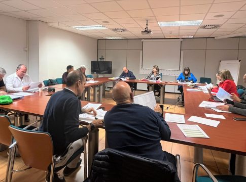 Sanidad regularizará como interinos a más de 7000 profesionales eventuales que se incorporarán a plantilla orgánica
