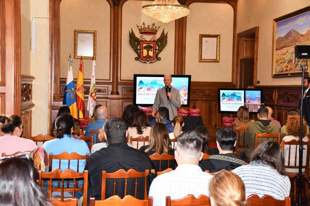  <strong>El Ayuntamiento villero reparte las ayudas a las Ampas de los centros educativos del municipio</strong>