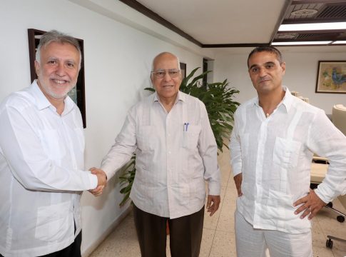Canarias y Cuba estrechan lazos y crearán una comisión de trabajo sobre economía, cambio climático y turismo