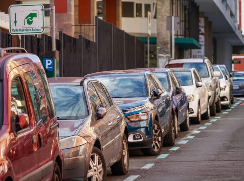 El Ayuntamiento de Las Palmas de Gran Canaria pone en marcha 410 nuevos sensores inteligentes en las zonas de aparcamiento regulado de Alcaravaneras