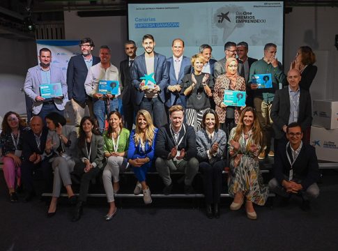 <strong><em>Fibras Naturales Canarias, reconocida como la </em></strong><strong>start-up<em> más innovadora de Canarias en los Premios EmprendeXXI</em></strong>