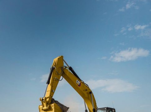 <strong>Finanzauto cuenta con la maquinaria pesada más sostenible de Canarias que reduce hasta el 35% en el consumo de combustible</strong><strong></strong>