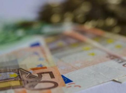 Las ampliaciones de capital en Canarias caen un 65% entre enero y febrero y se sitúan en 124,2 millones de euros