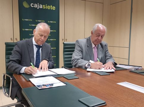 Femete y Cajasiete firman un nuevo convenio de colaboración
