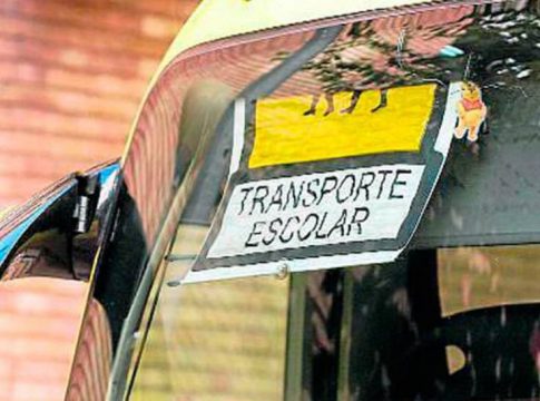 Aplazamiento del paro de transporte escolar