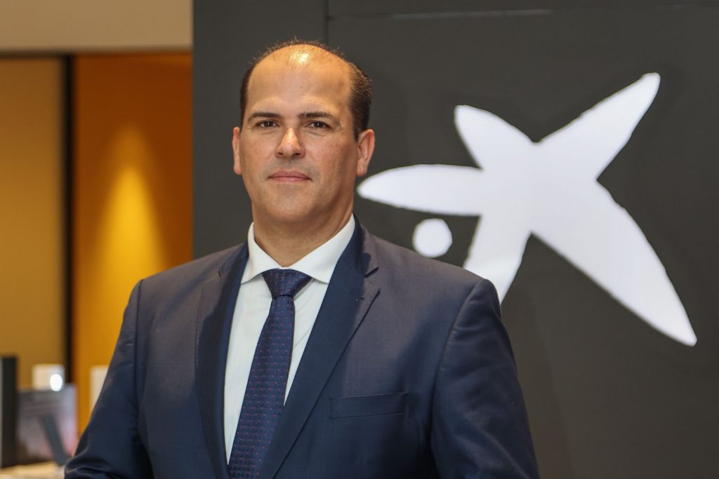 CaixaBank dedica 1.160 millones de euros a financiar a las empresas de Canarias en 2022