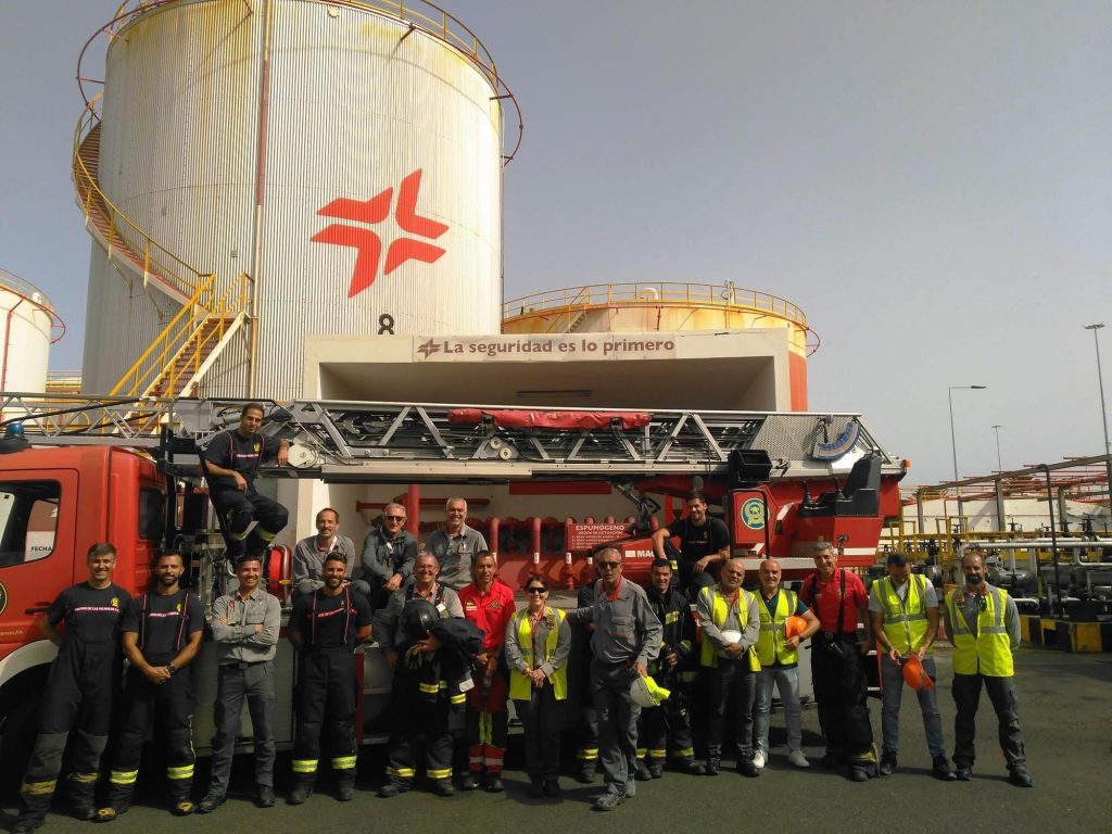 Cepsa realiza un simulacro general de emergencia en sus instalaciones del Puerto de Las Palmas de Gran Canaria