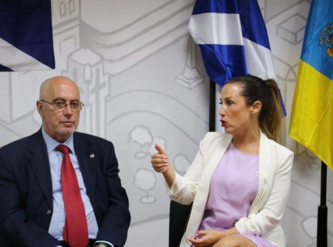Patricia Hernández defiende la inversión conjunta pública-privada para construir espacios de calidad que revitalicen Santa Cruz