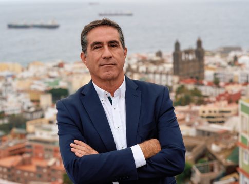 Francis Candil avisa de que la limpieza en Las Palmas de Gran Canaria “corre peligro” al contar con 165 trabajadores menos